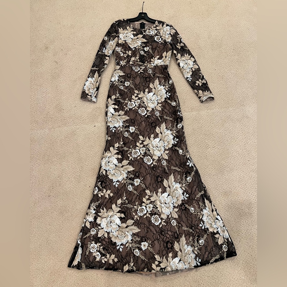 BCBGMaxAzria Veira Long Sleeve Gown 2